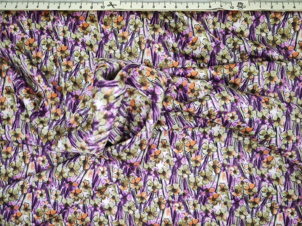 Satén  flores lila morado verde
