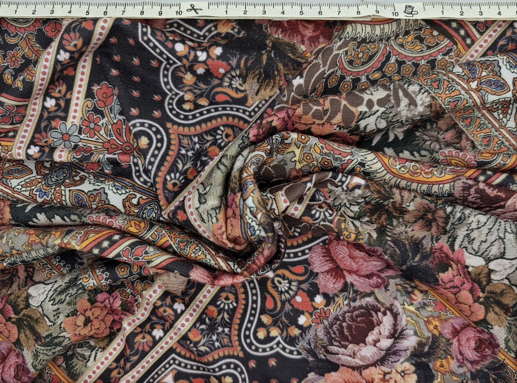 Punto roma arabesco floral