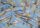Georgette flores azul celeste verde