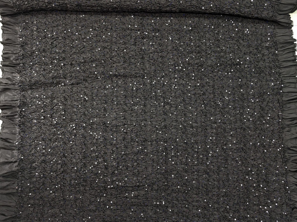 Tafeta drapeada lentejuela negra