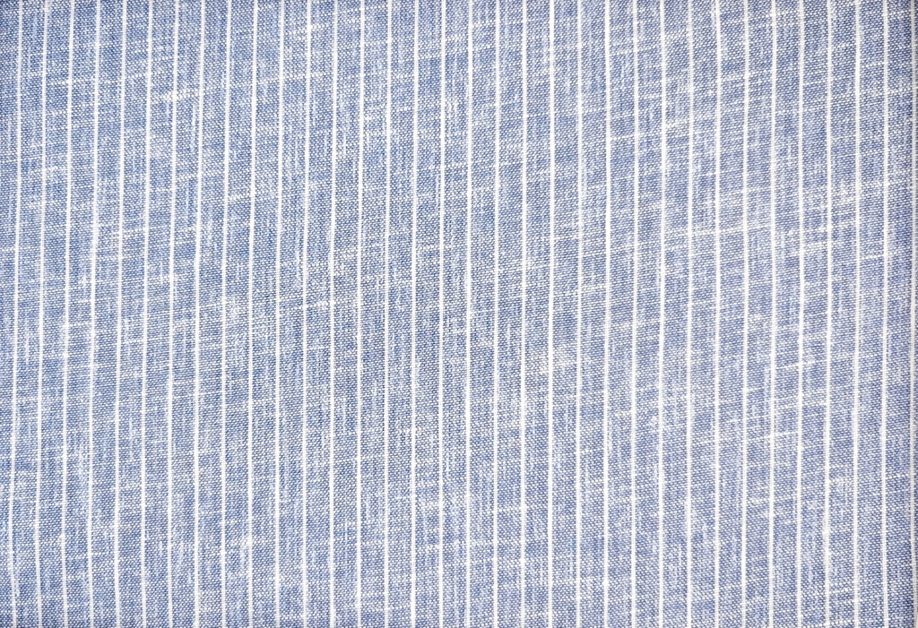 Hilo licota rayita gris