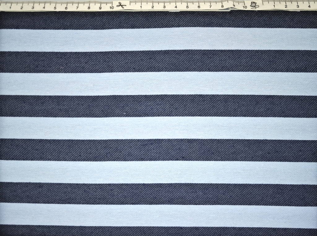 Jacquard rayas marino celeste (copia)