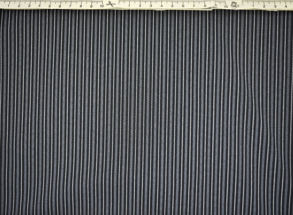 Sarga rayas Arriluce negro (copia)